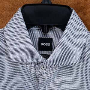HUGO BOSS Dress Shirt Mens Size 16 41 Navy White Micro Geo Slim Fit HANK $138